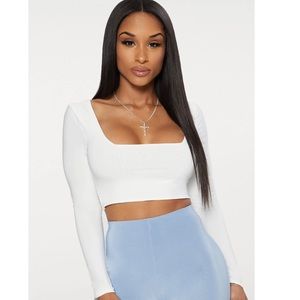 PRETTYLITTLETHING: White second skin top